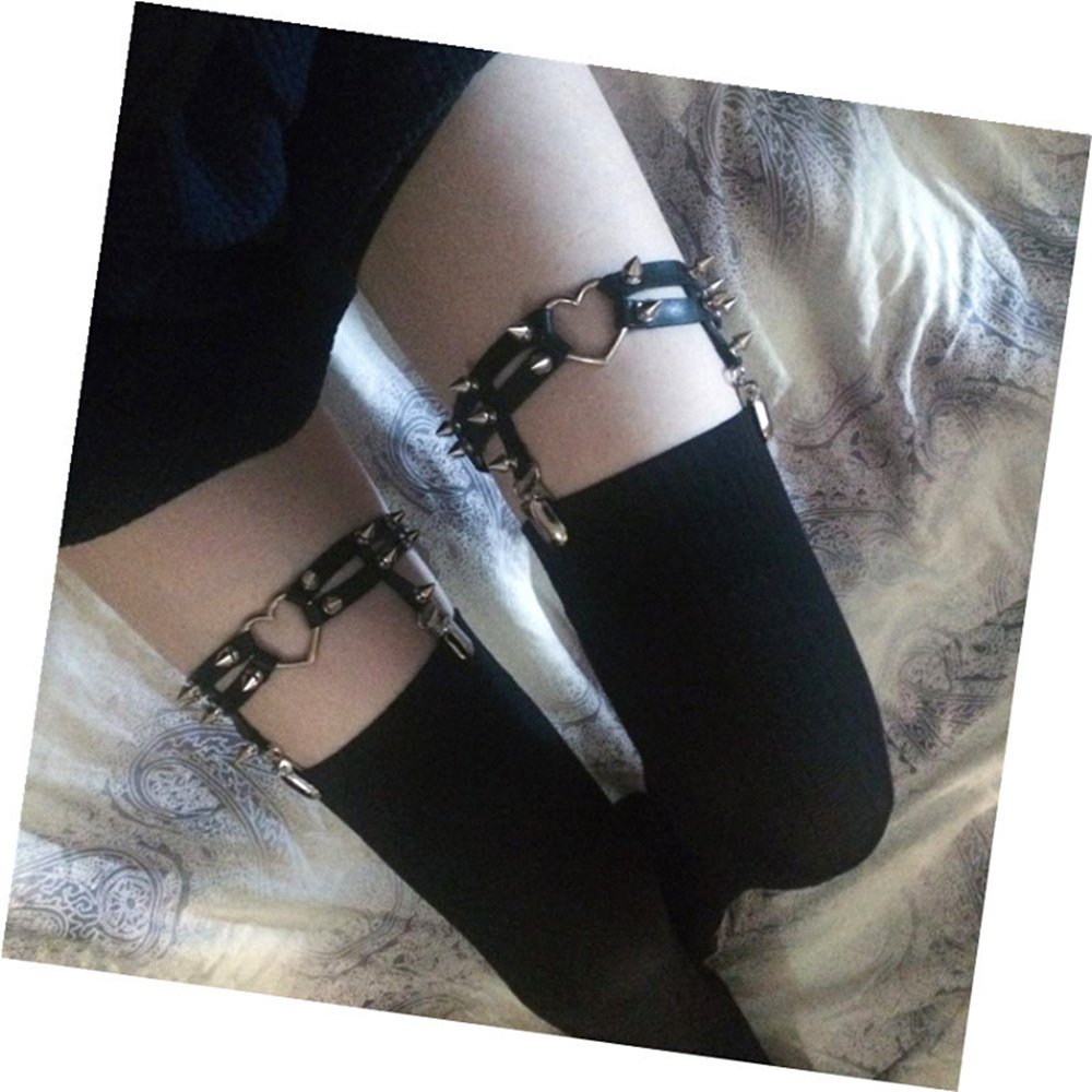 1Pcs Women Punk Goth Heart PU  - Body Jewelry Women ulasan dan harga